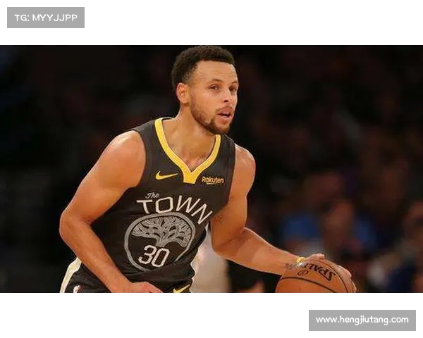 NBA教练战术创新与应用:现代篮球策略的演变与实践分析 NBA教练战术创新与应用:现代篮球策略的演变与实践分析
